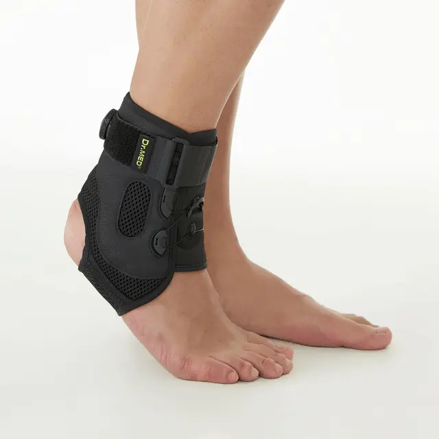 MediRoyal MBA140 Armis Light Ankle BOA Black 